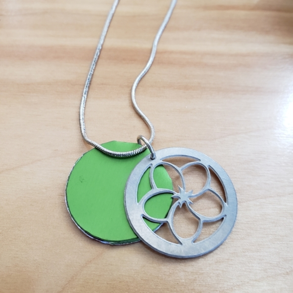 Flower Pendant Green/Purple